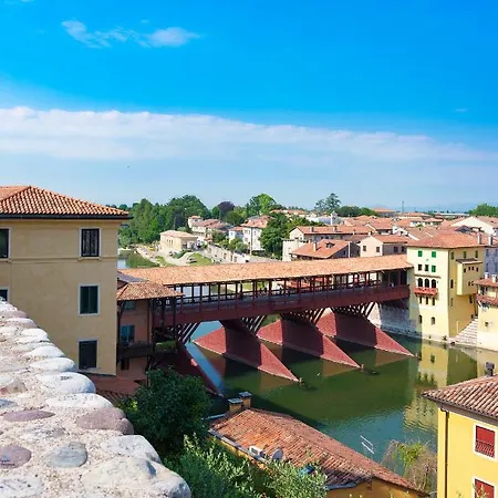 Daire Palladio Bridge Penthouse Bassano del Grappa